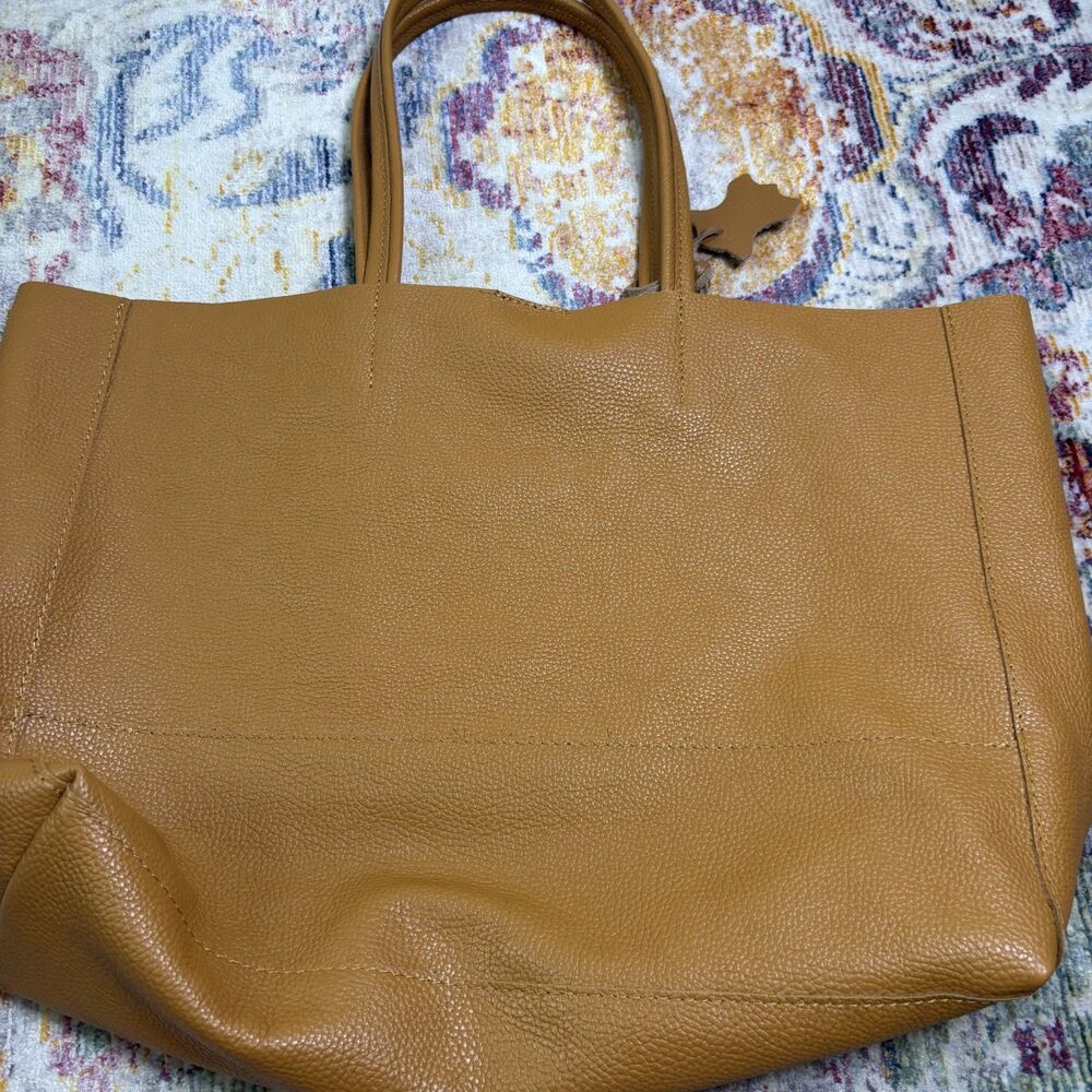 Adoratti Italian Leather Carryall Tote Bag - Picture 3 of 6
